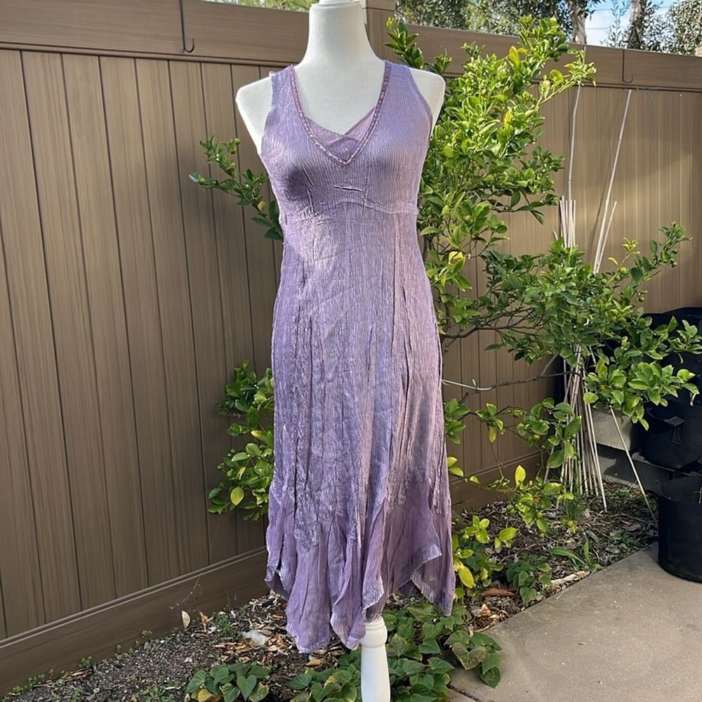 Komarov Crinkle Midi Dress Women‎ Medium Purple Handkerchief Hem Sequin V-Neck